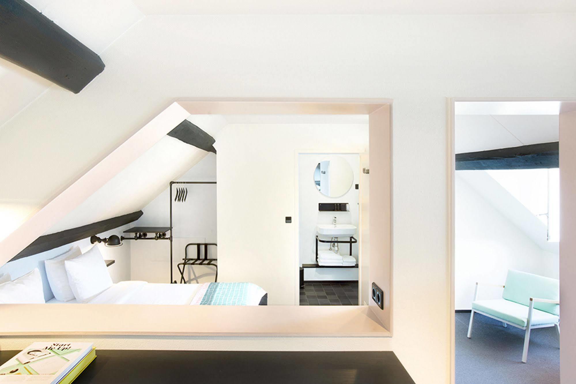 The Dutch Maastricht Hotel Bagian luar foto