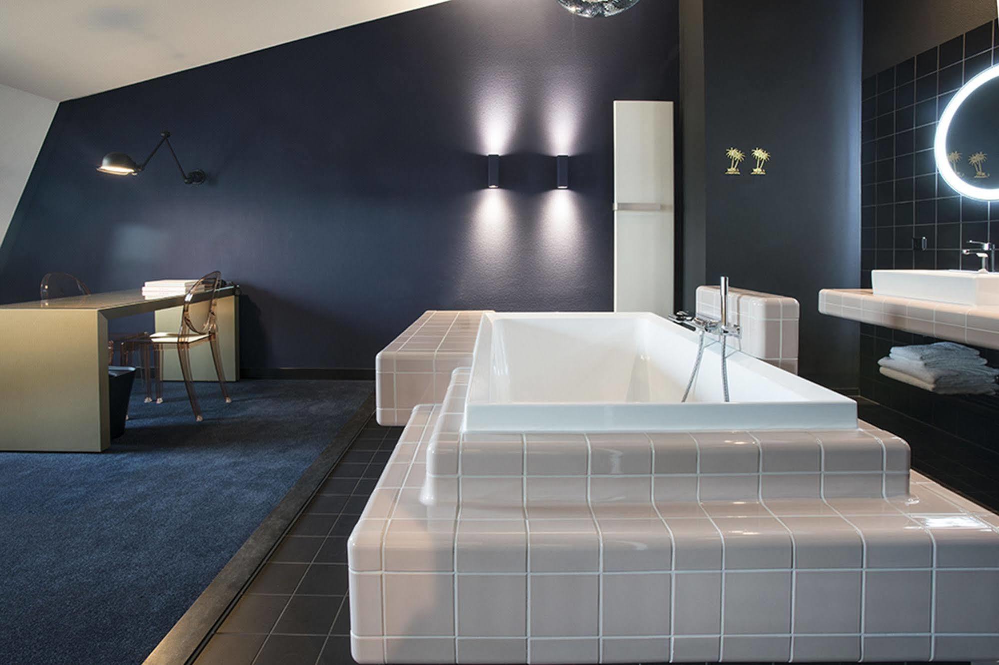The Dutch Maastricht Hotel Bagian luar foto