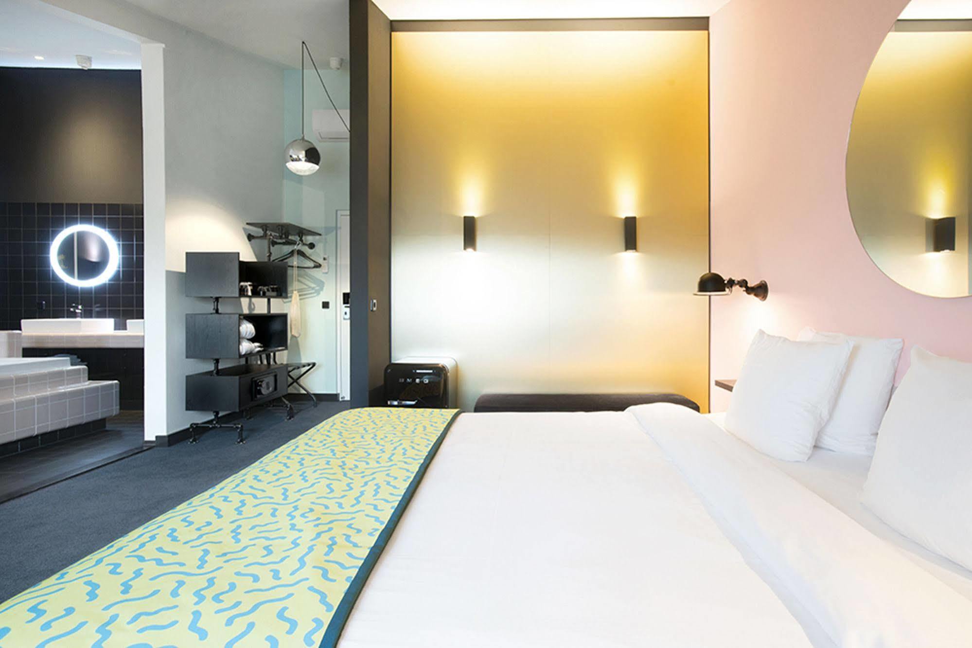 The Dutch Maastricht Hotel Bagian luar foto